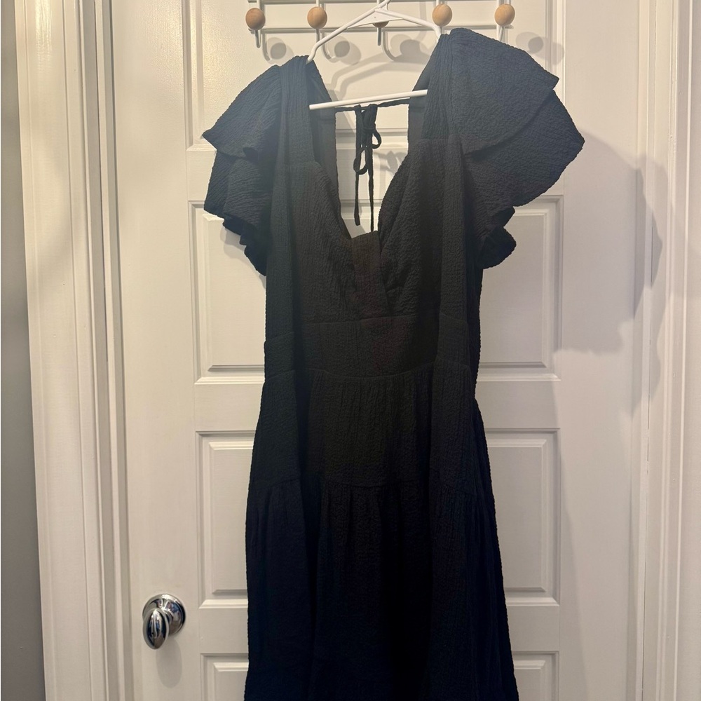 ARULA Black Backless Dress